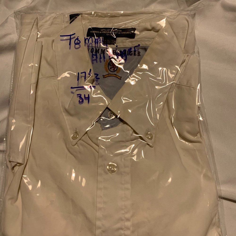 Tommy Hilfiger Men's Fitted Dress shirt
